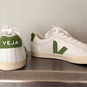 Veja White Sneakers with Green Suede V Accent